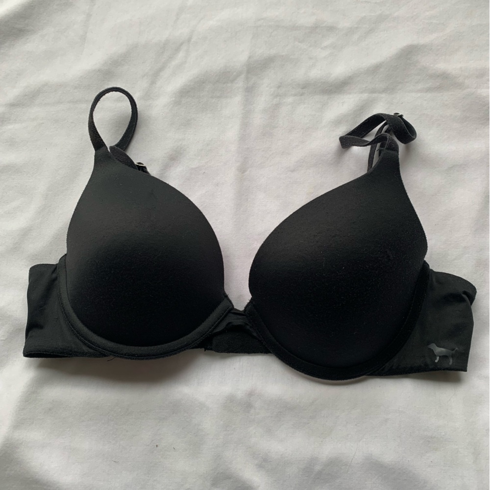 Victoria's Secret Black Campus Lightly Lined Bra